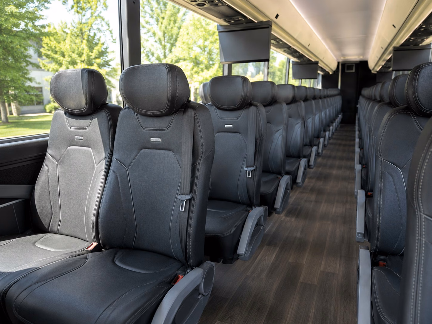 airport transfers for wedding guests flying into ontario or lax are easy to arrange